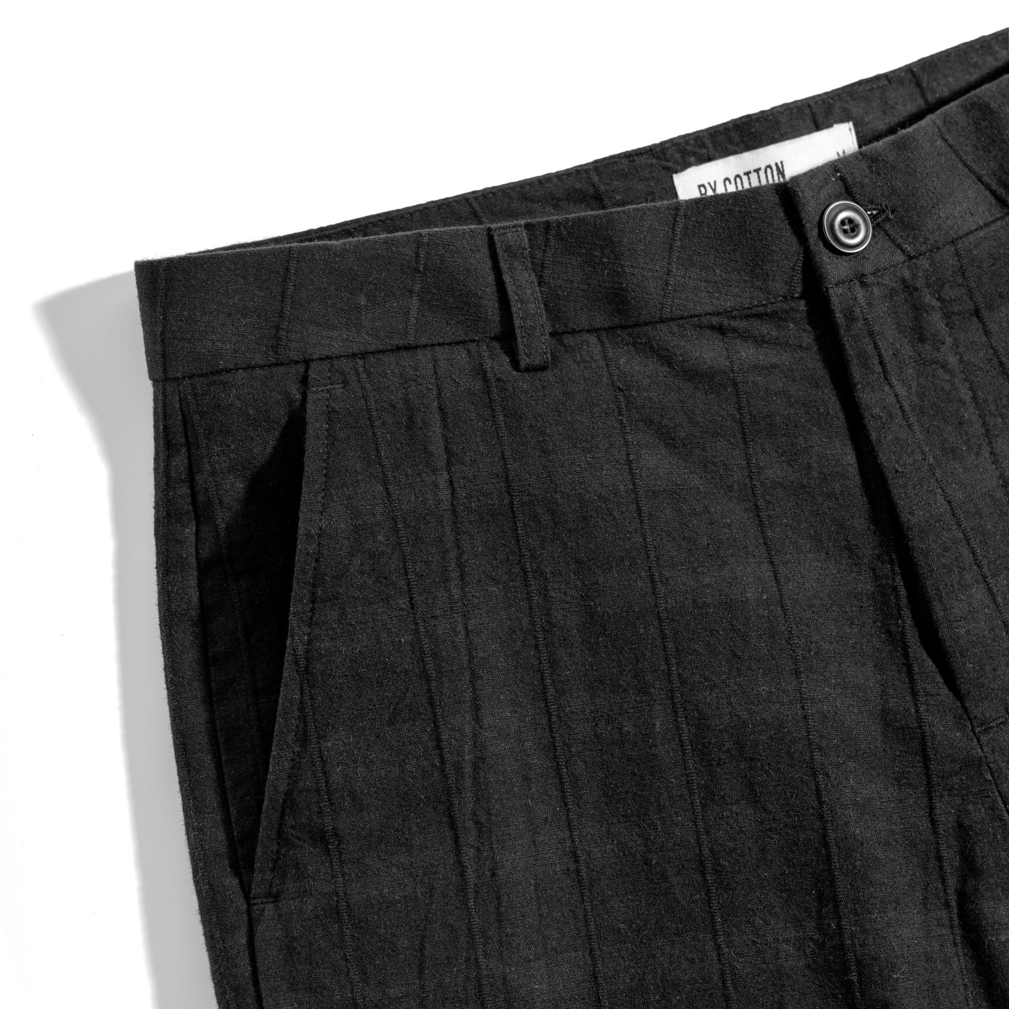 Quần Short Linen Sọc - Đen