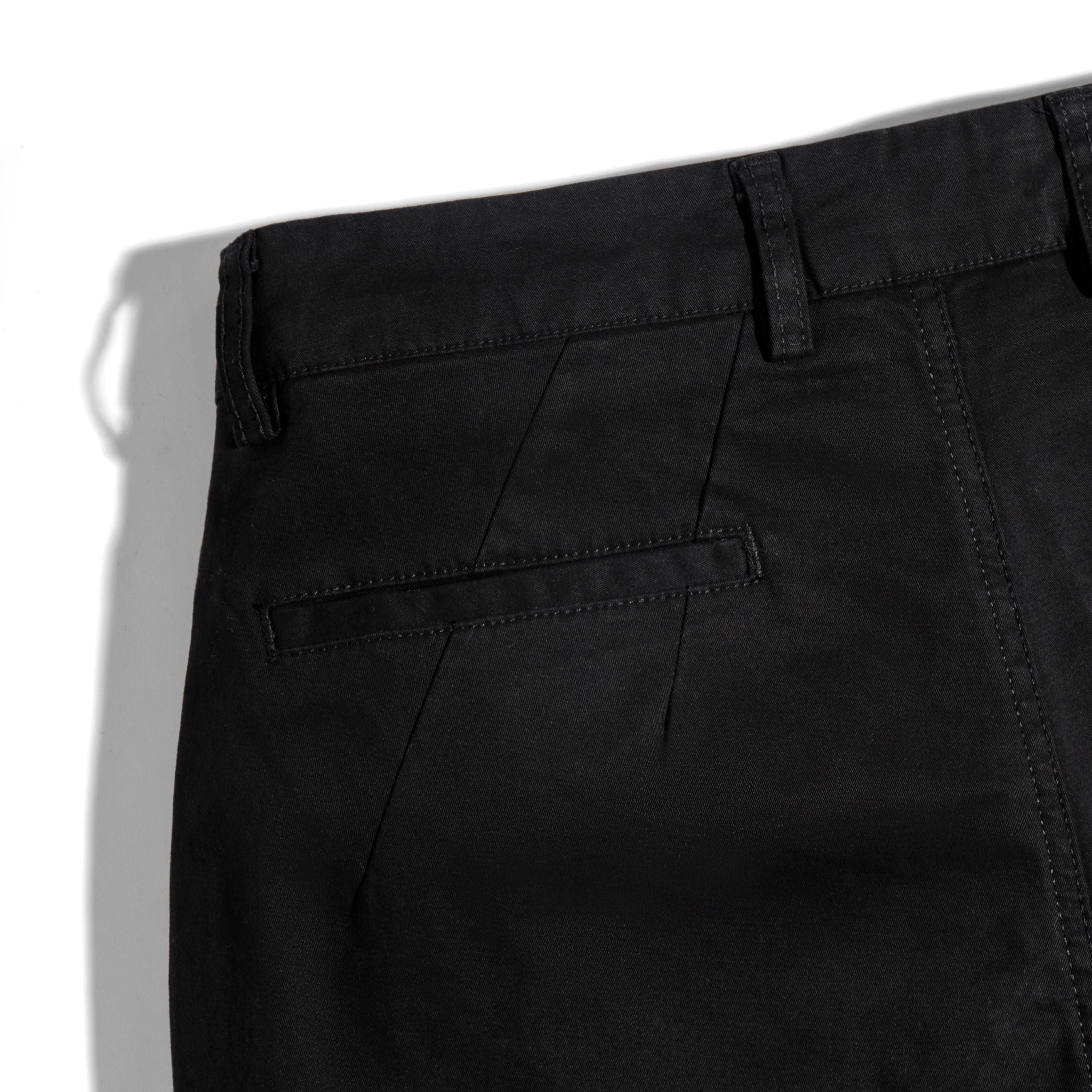 Quần Short Kaki By Cotton Đen SS2