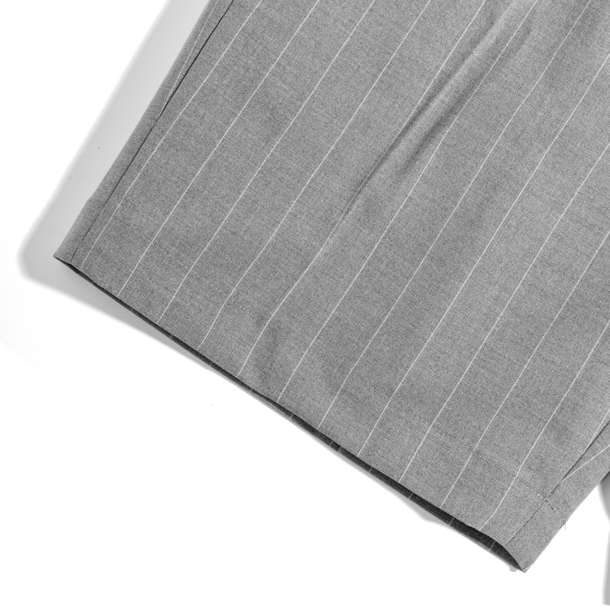 Quần Short Tây Sọc Xám
