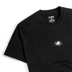 Áo Thun Cổ Tròn Slimfit Thêu Bạch Tuộc - Màu Đen