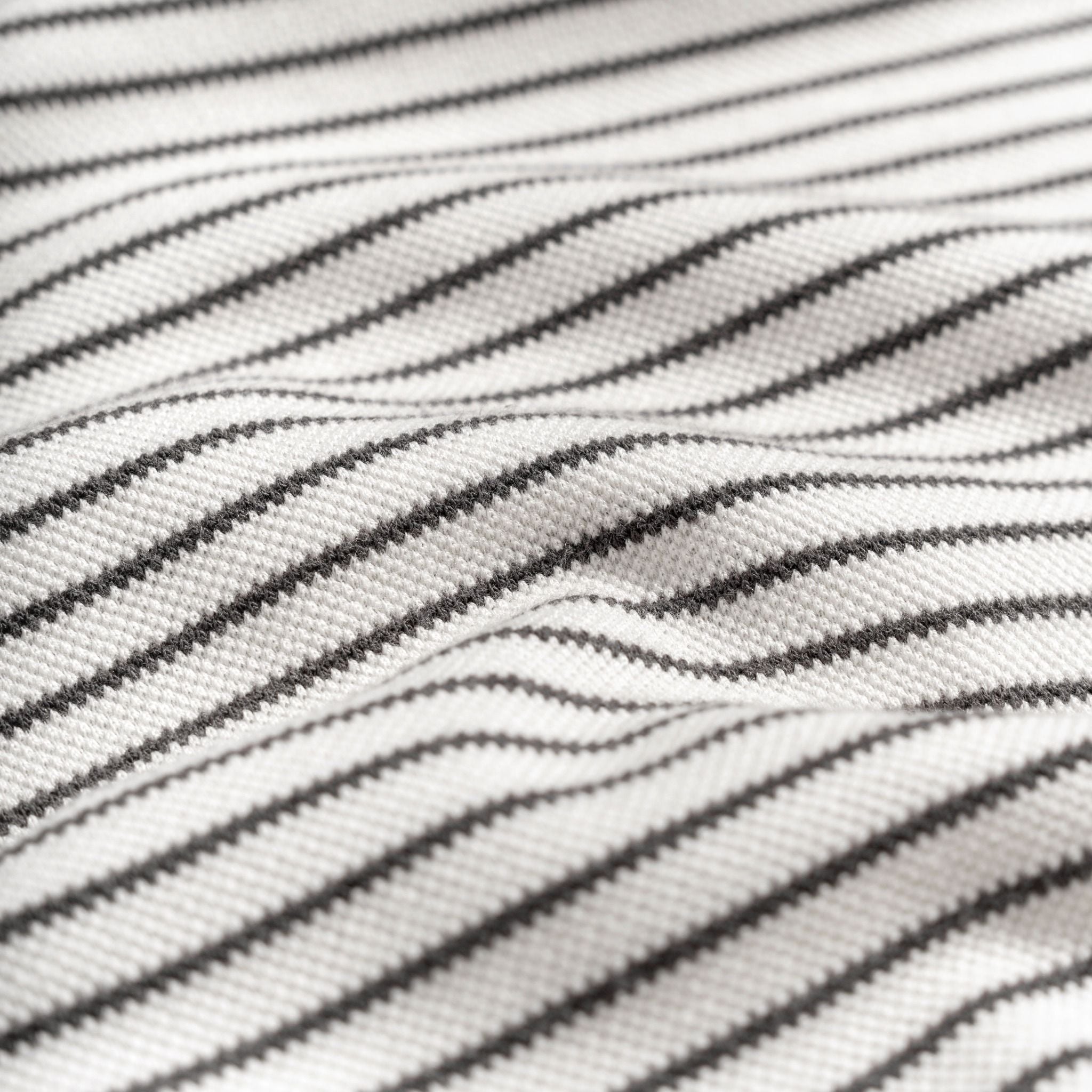 Áo Thun Polo By Cotton 2Layer Sọc Nhỏ Kem Nâu