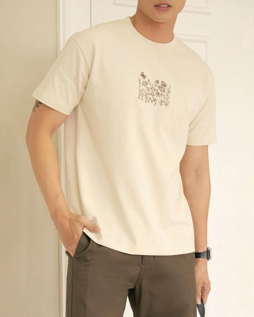 FLOWER BEIGE TEE