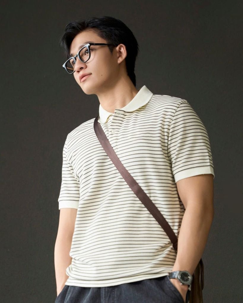 Áo Thun Polo Sọc Nhuyễn Kem Sọc Nâu