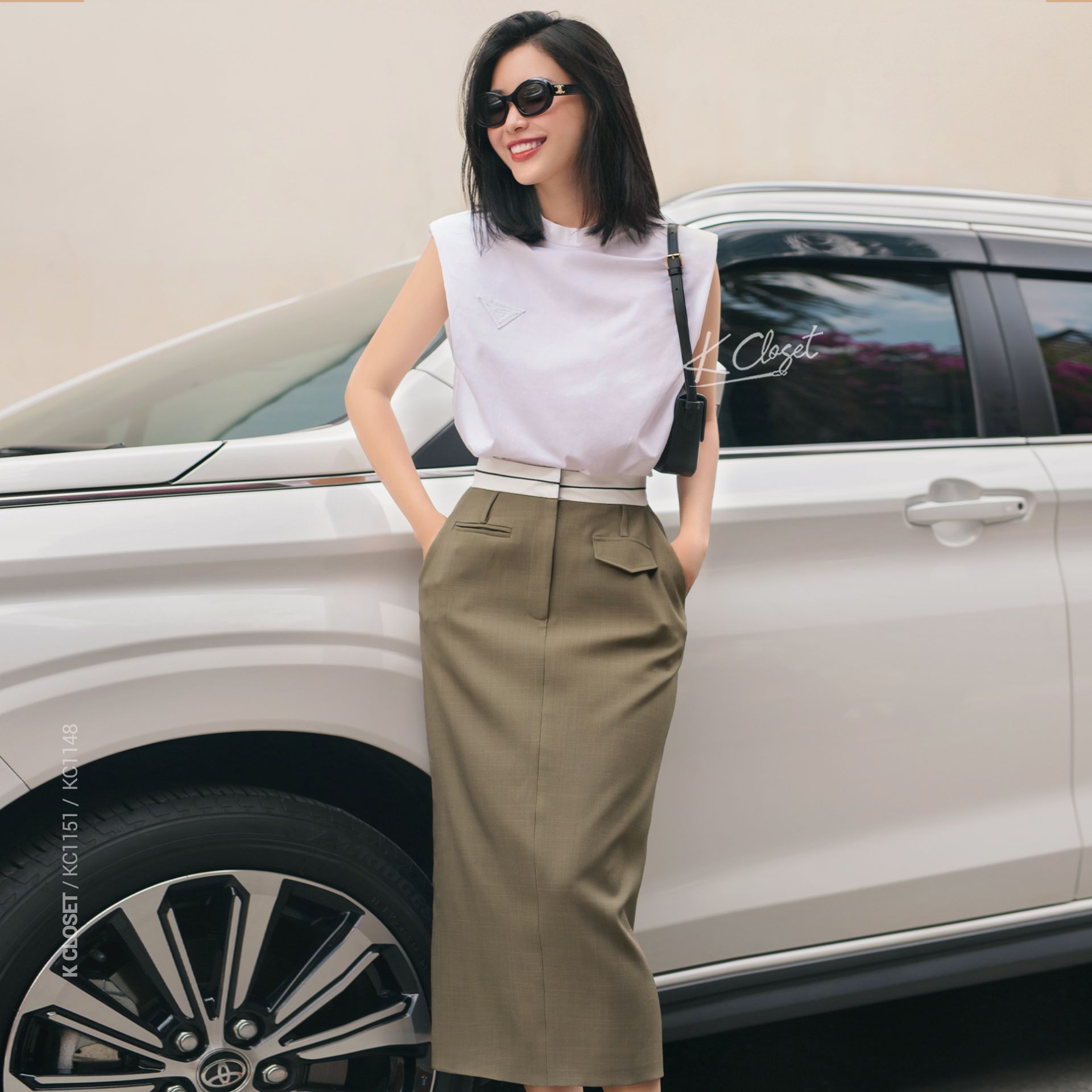  ÁO SÁT NÁCH ĐỆM VAI TÚI TAM GIÁC K CLOSET KC1148 