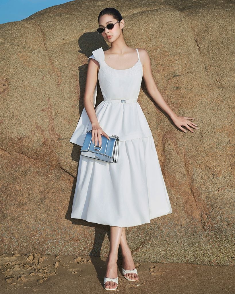  BOW SHOULDER SUMMER WHITE DRESS - ĐẦM DÀI NƠ TÙNG BÍ K CLOSET D2008 