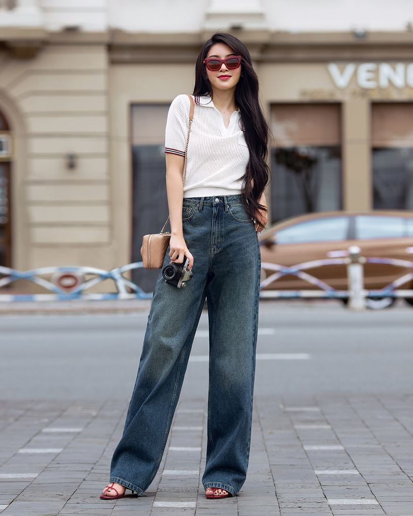  ÁO LEN CỔ BẺ 3 SỌC K CLOSET A2010 