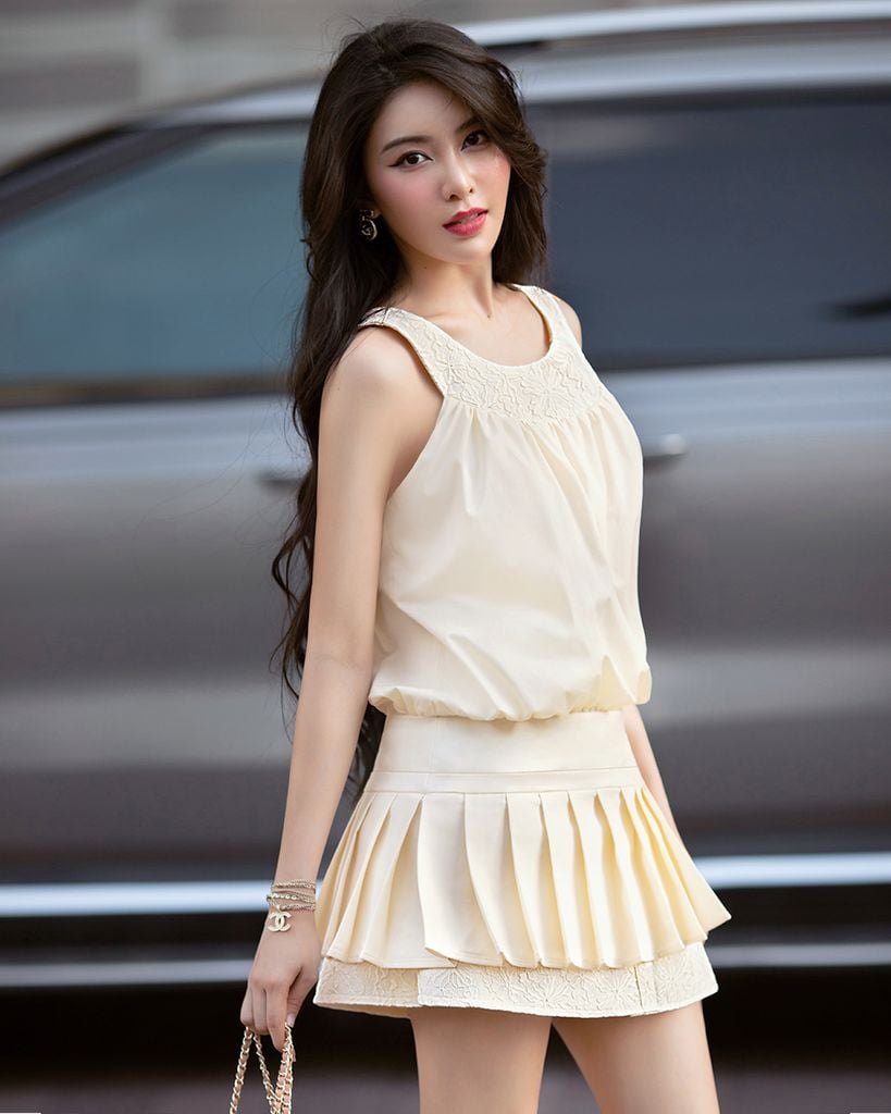  ĐẦM CỔ PHỐI REN NHÚN EO CHÂN XẾP LY K CLOSET D3009 