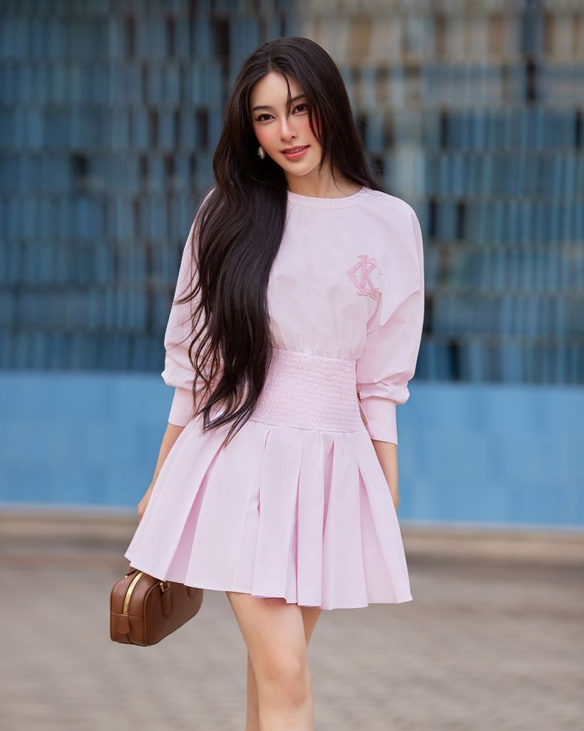  ANGEL PLEATED ICONIC DRESS K CLOSET D4009 