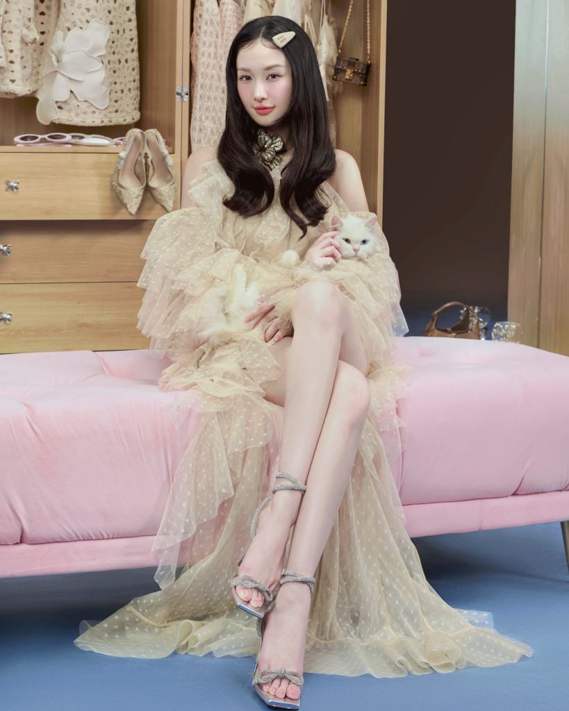  K Closet Creammy Ruffle With Flower Maxi Dress 