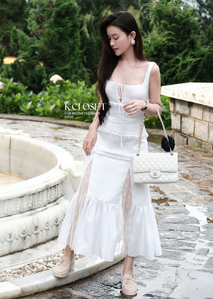  ĐẦM MIDI CỔ VUÔNG XẺ TÀ PHỐI REN LƯỚI K CLOSET D1020 