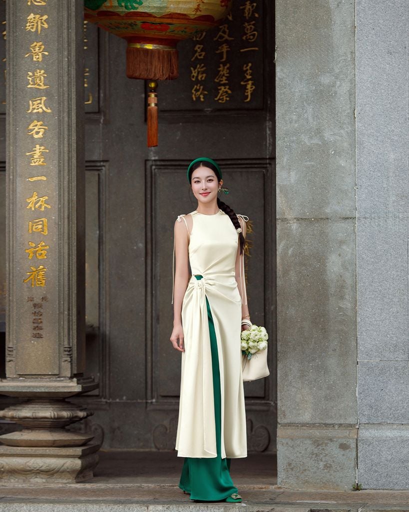  SET ÁO DÀI XUÂN UYỂN K CLOSET S2030 