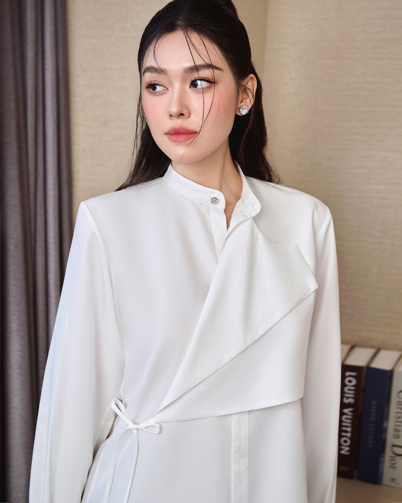  ÁO SƠ MI ĐẮP LỚP NGỰC CỘT DÂY K CLOSET A2012 