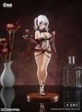  Cynthia - Wine Waiter Girl - Animester 