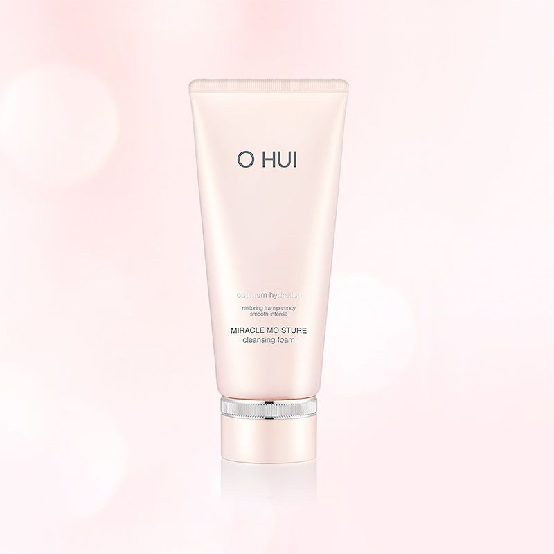 Sửa rửa mặt O HUI chứa Chiffon Ceramide dưỡng ẩm da Micracle Moisture Cleansing Foam