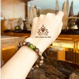  VÒNG TRẦM HƯƠNG TỐC ĐƠN GẮN ĐÁ PHÙ LIÊN CHỮ PHẬT - 20 NĂM TUỔI - 8LI 