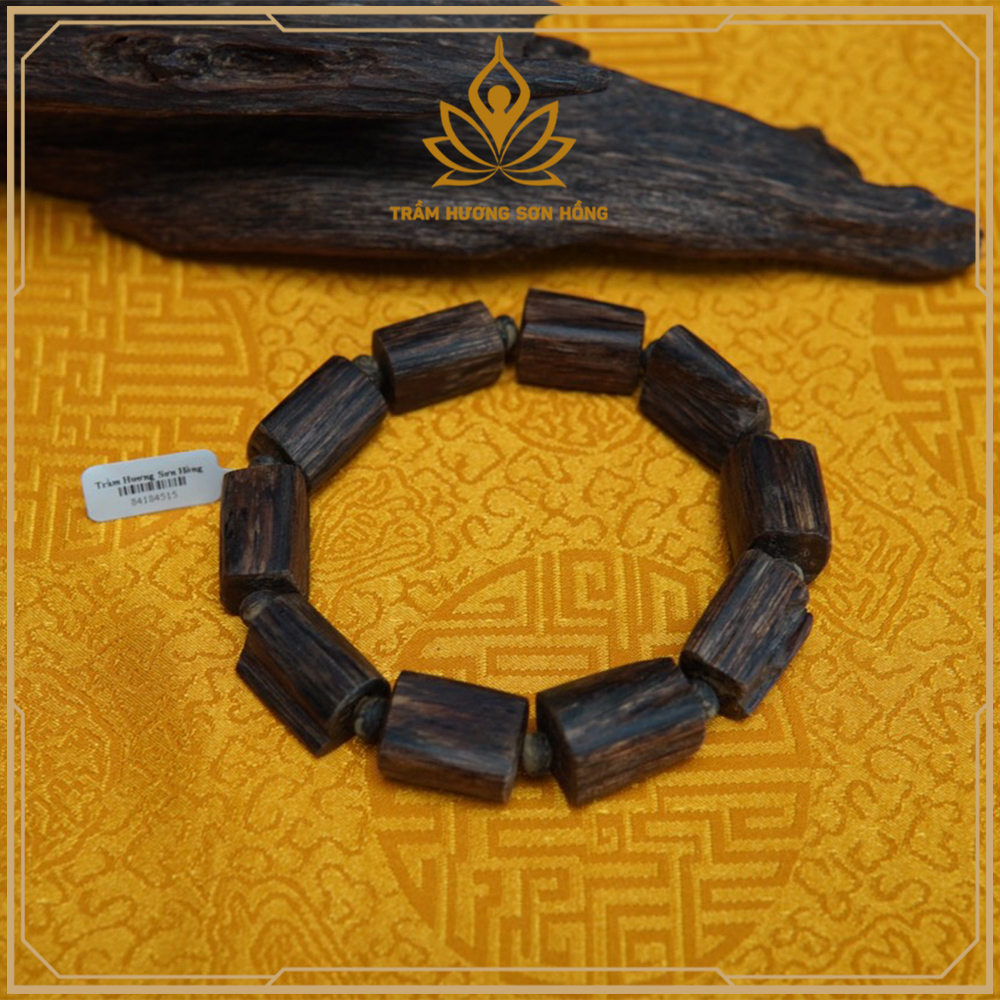 VÒNG TAY TRẦM HƯƠNG ĐỐT TRÚC CAO CẤP - TRẦM HƯƠNG LOẠI 1 - MẪU 3