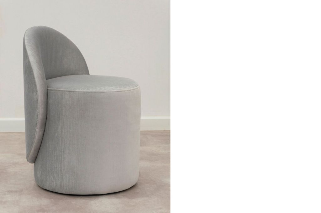 Đôn bàn trang điểm | MACE