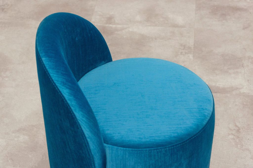 Đôn bàn trang điểm | MACE