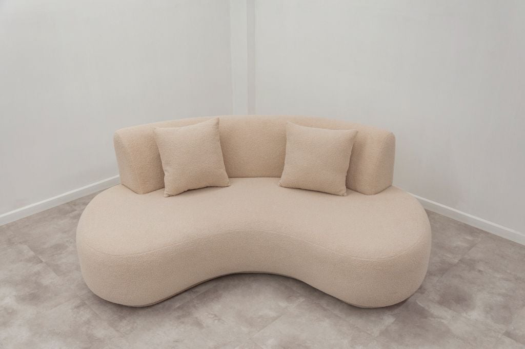 Sofa băng bọc nệm | HOWELL | Be