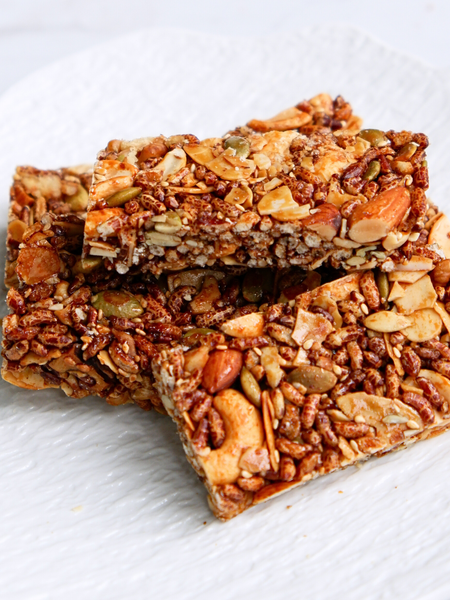  THANH GẠO LỨT NGŨ CỐC THỰC DƯỠNG ( Túi Zip 8 Thanh ) 