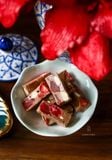  Nougat Vị Chocolate Dâu Tây  ( Hộp 260g ) 