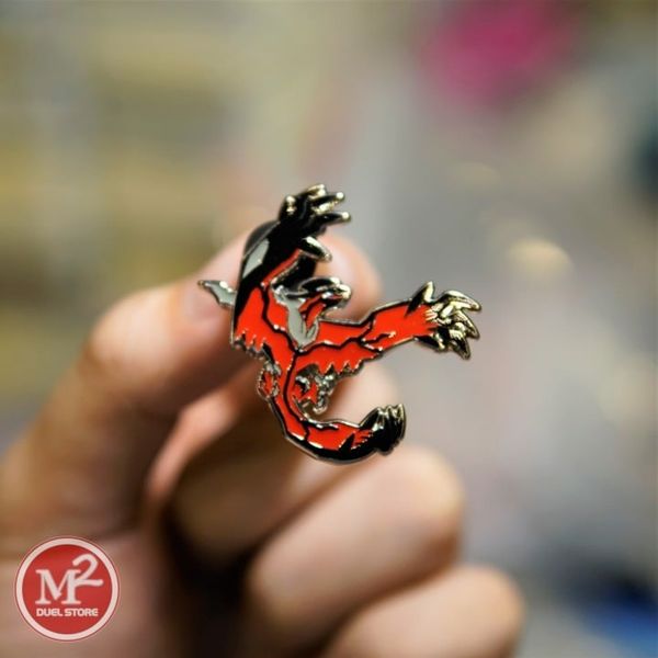 Huy hiệu sưu tập Pokemon Yveltal - Chính hãng Nintendo