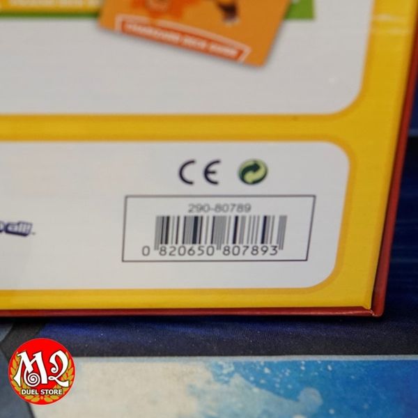 Hộp thẻ bài Pokemon Sword & Shield Battle Academy - Pikachu Mewtwo và Charizard - Theme Deck - Chính hãng Nintendo