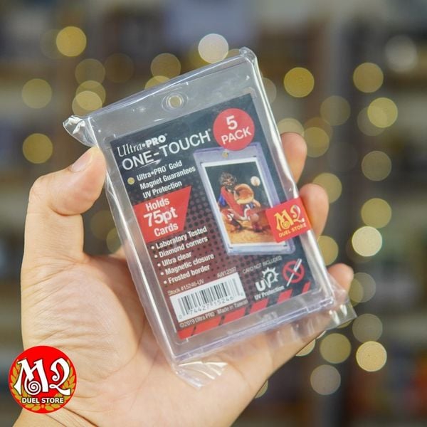 Hộp bảo vệ Magnetic Card Case One Touch - Chính hãng Ultra Pro (Không kèm lá bài bên trong)