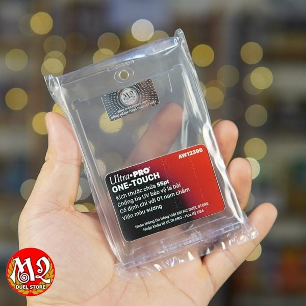 Hộp bảo vệ Magnetic Card Case One Touch - Chính hãng Ultra Pro (Không kèm lá bài bên trong)