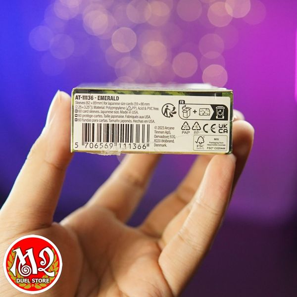 Bọc bài Japanese size Matte Sleeves - Emerald - Ngọc Lục Bảo - Chính hãng Dragon Shield