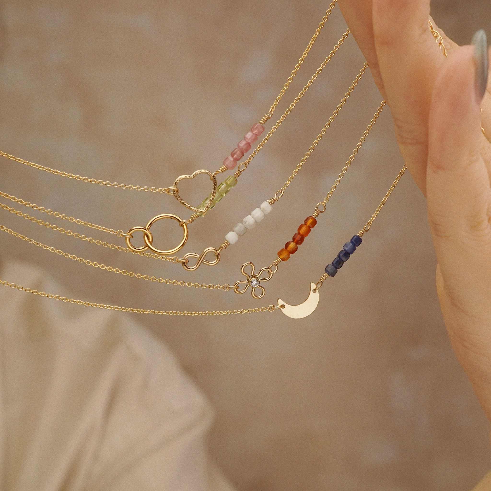  MINI INFINITY HOWLITE BRACELET 
