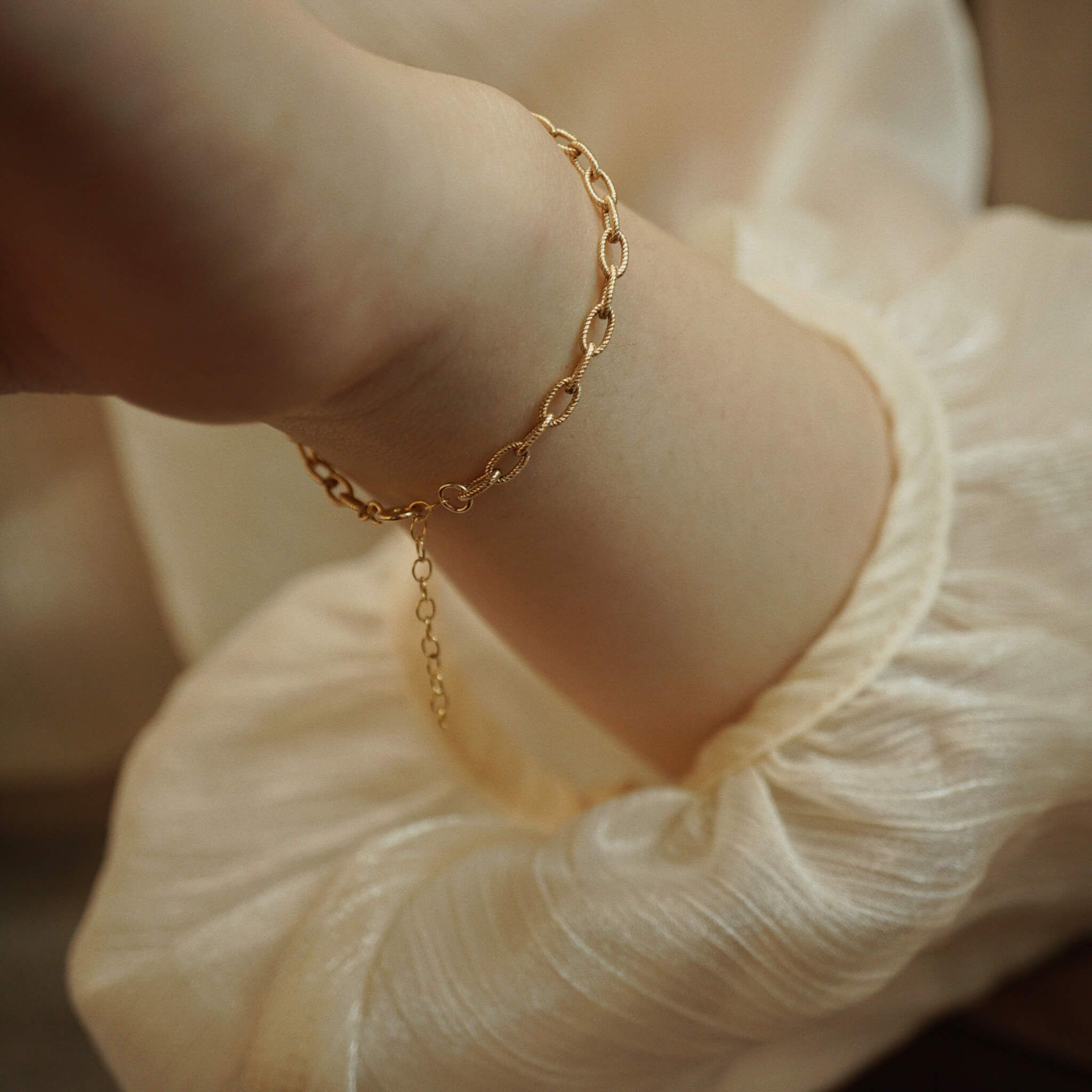  OVAL CABLE BRACELET 