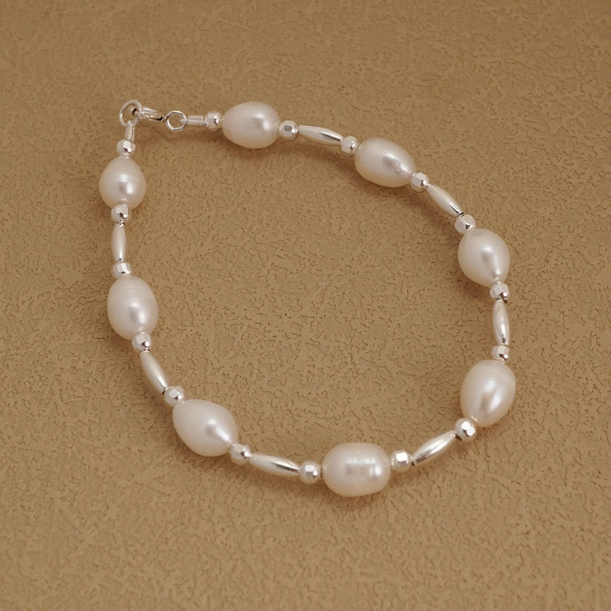  BOLD RICESHAPE PEARL MIX BEADED BRACELET (S) 