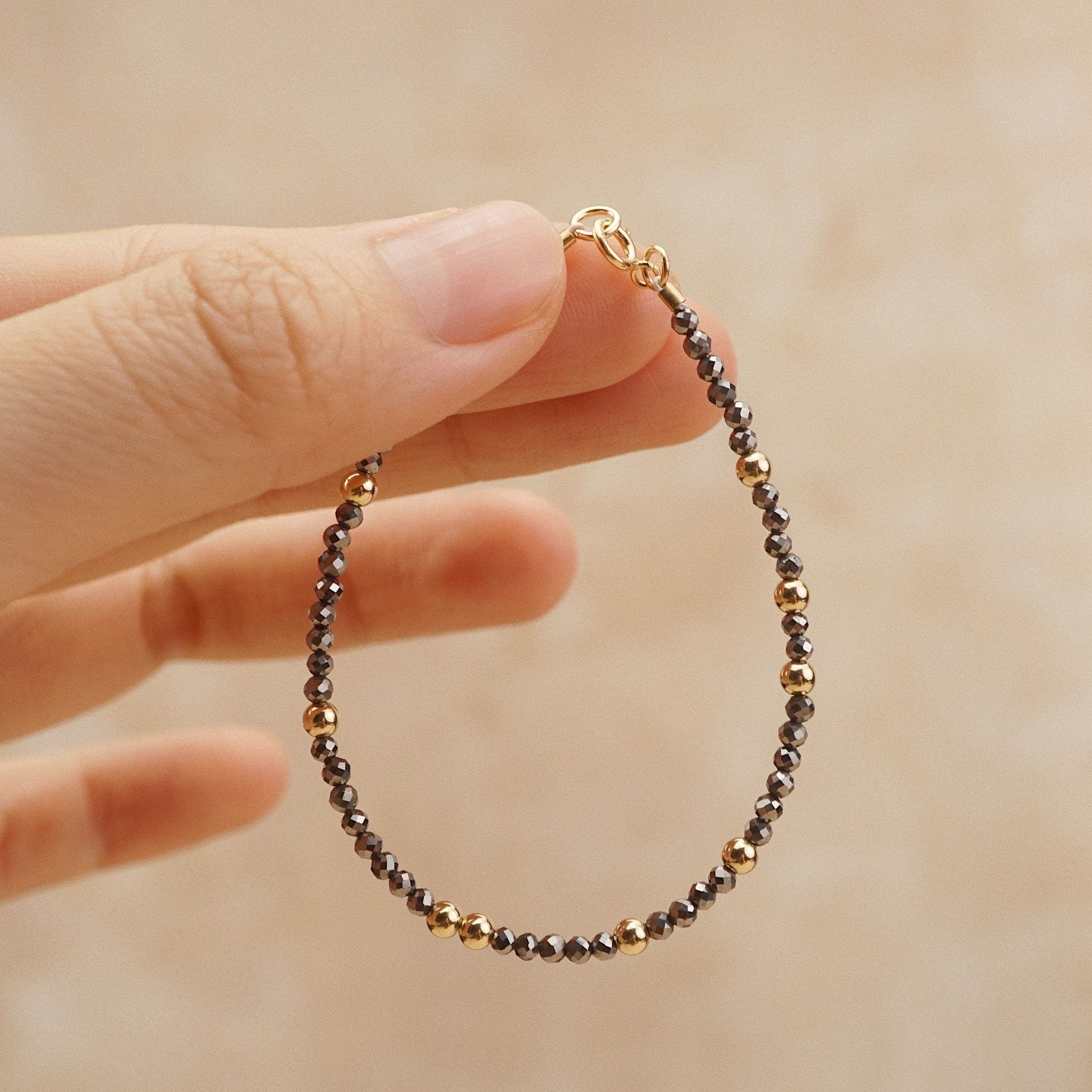  ROUND SILVER OBSIDIAN STONE BRACELET 