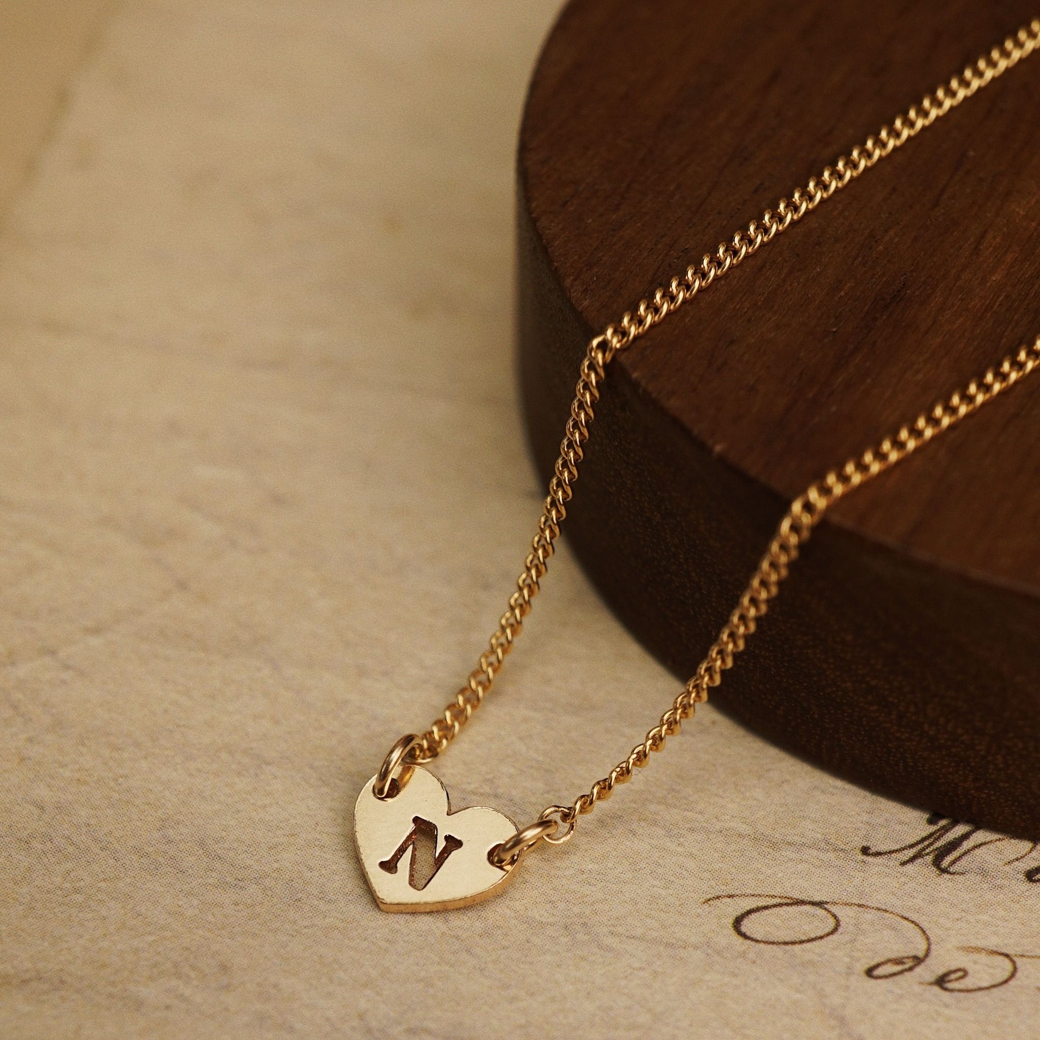  HEART LETTER LINK SILKY NECKLACE 