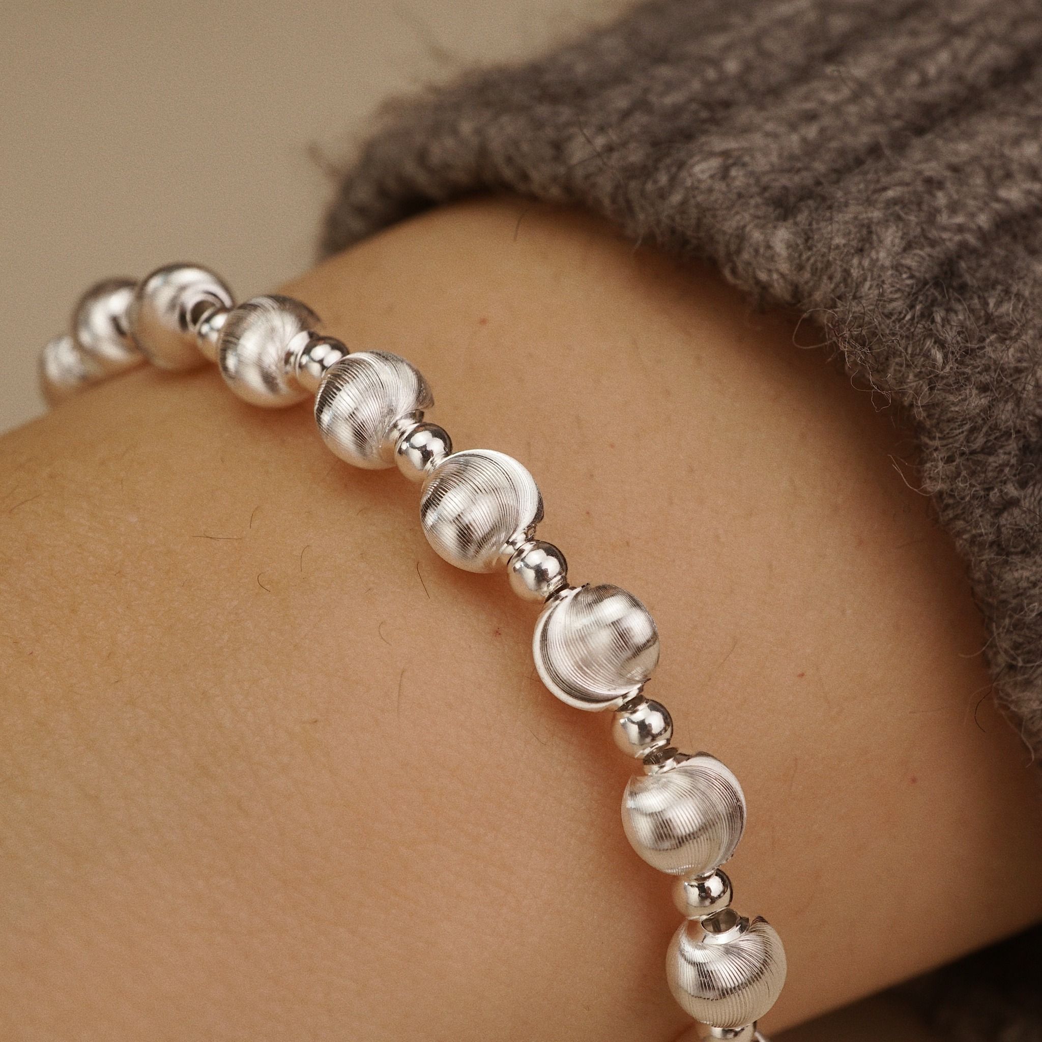  SPARKLE BALL BRACELET (S) 