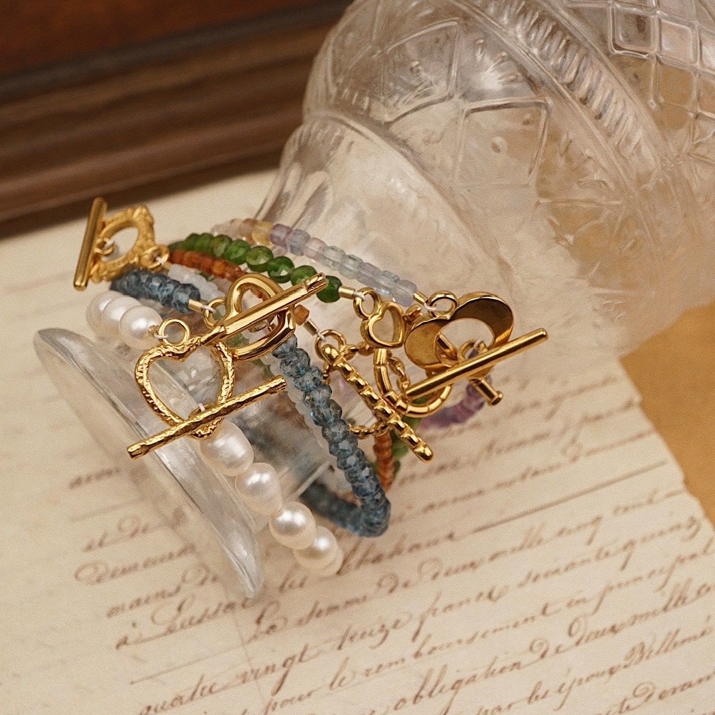  CUPID CLASP TOPAZ BRACELET 
