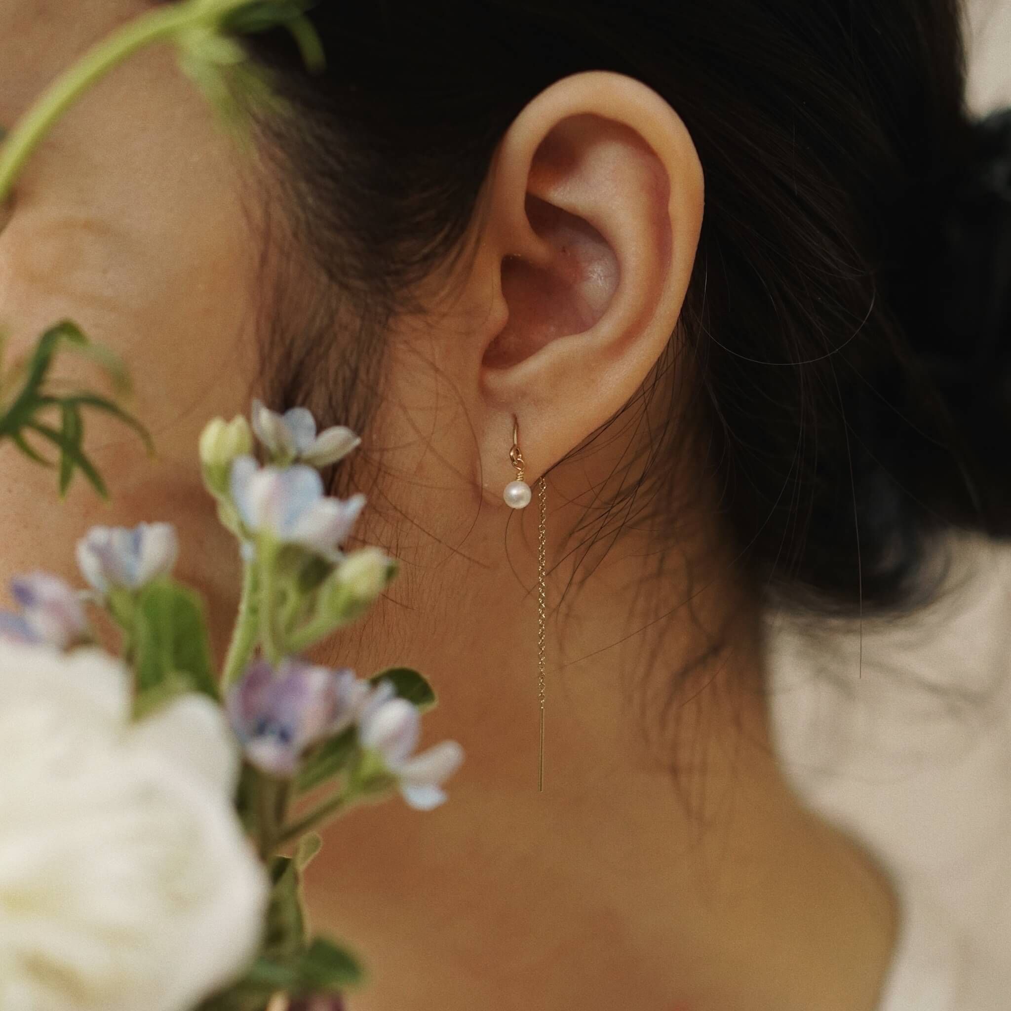  PEARL - HOOP & U SHAPE EARRINGS 