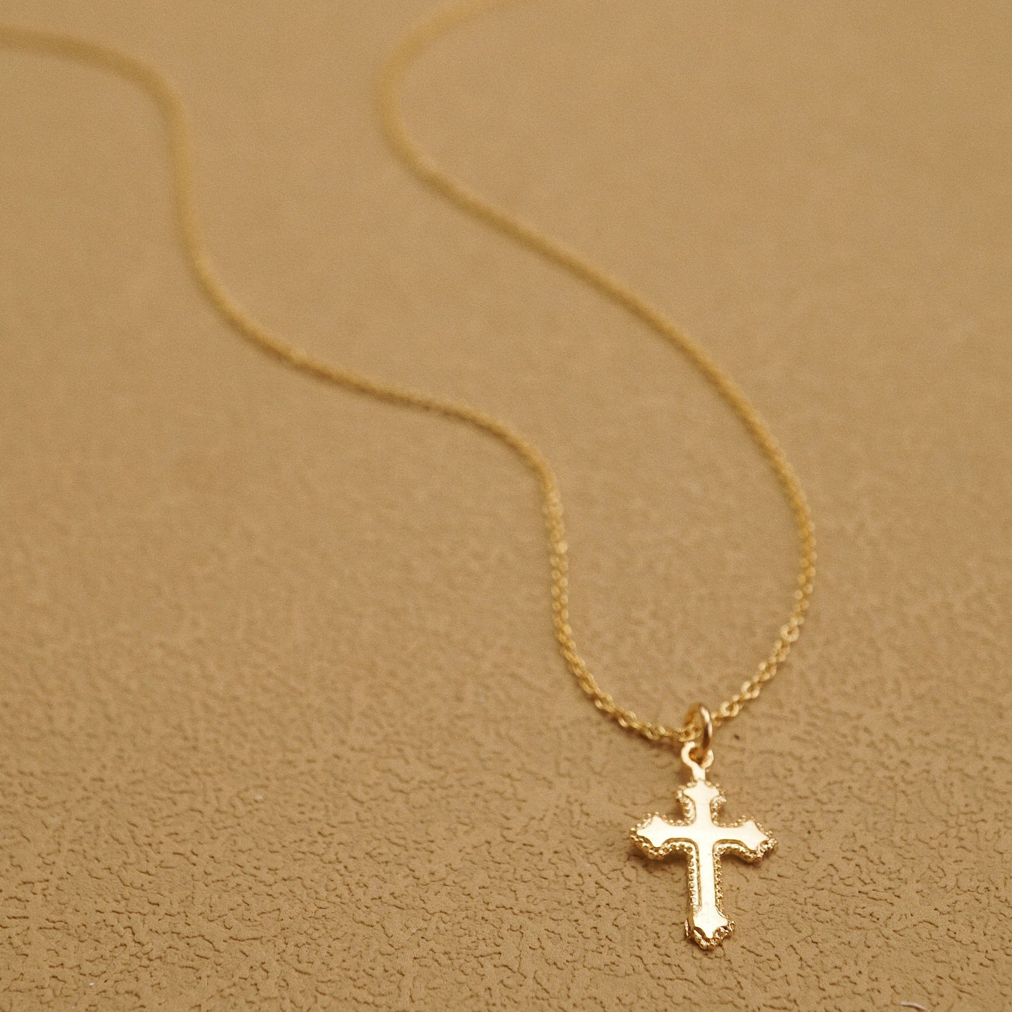  CROSS MILGRAIN NECKLACE 