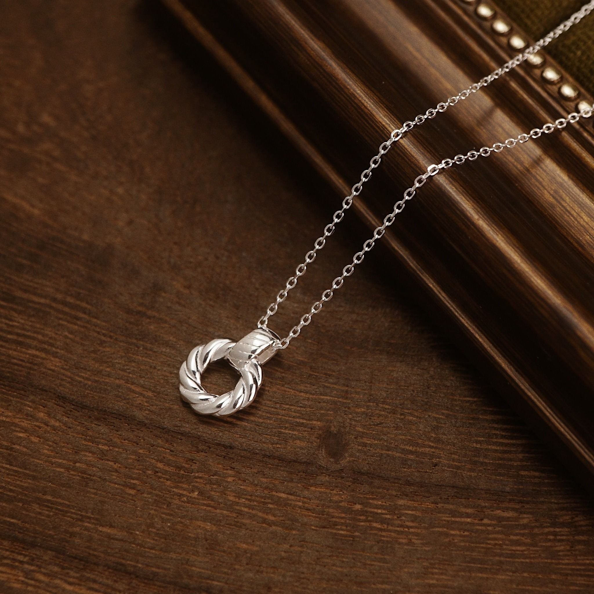  BAKED CIRCLE NECKLACE (S) 