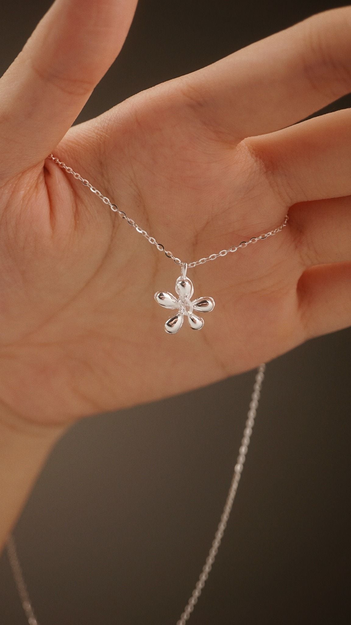  FLOWER NECKLACE (S) 