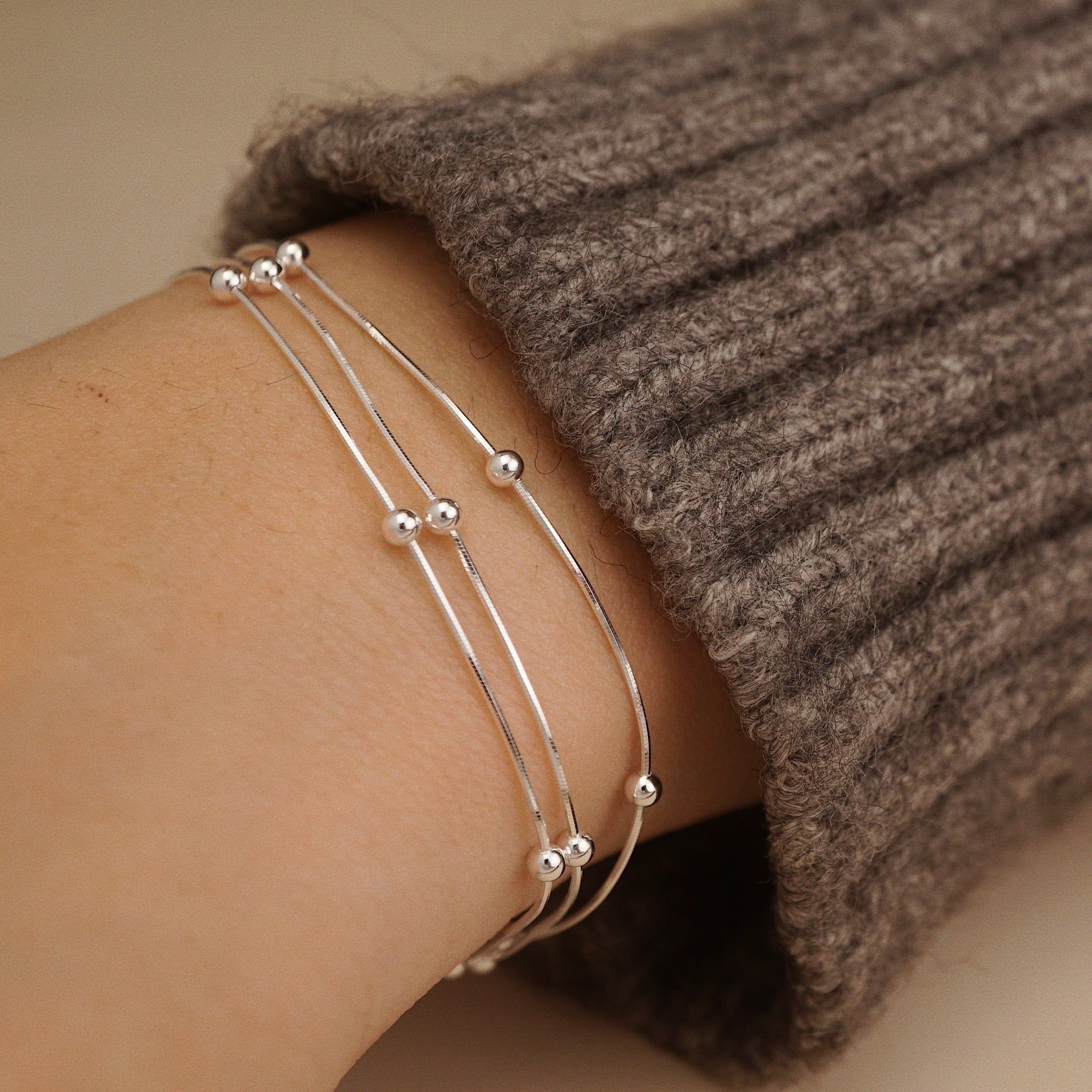  MULTI BALL SILKY BRACELET (S) 