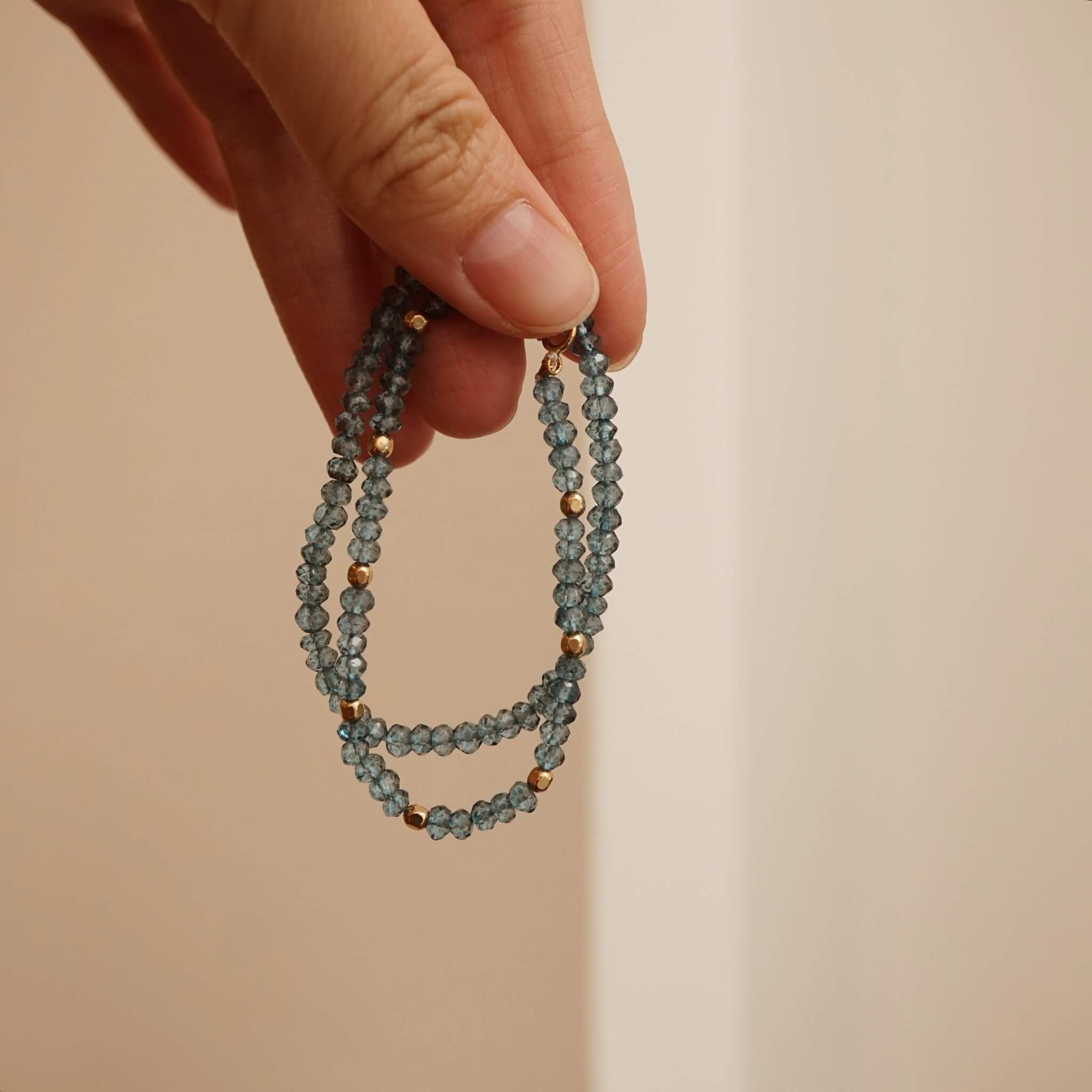  TOPAZ STONE BRACELET 