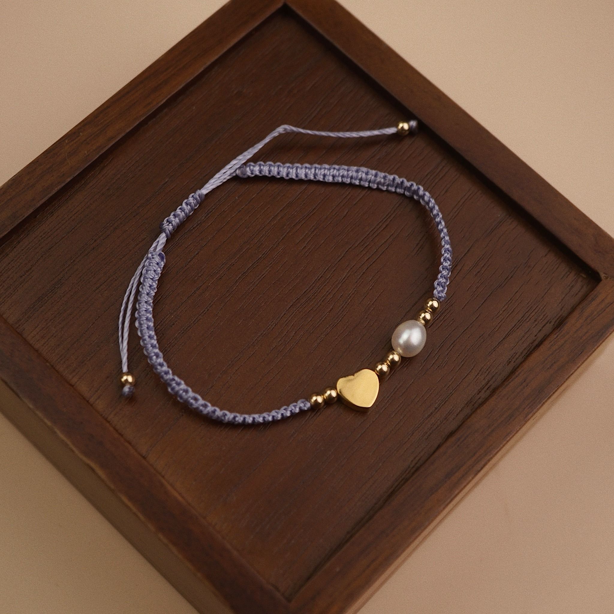  HOLLOW HEART MIX PEARL BEADED STRING BRACELET 