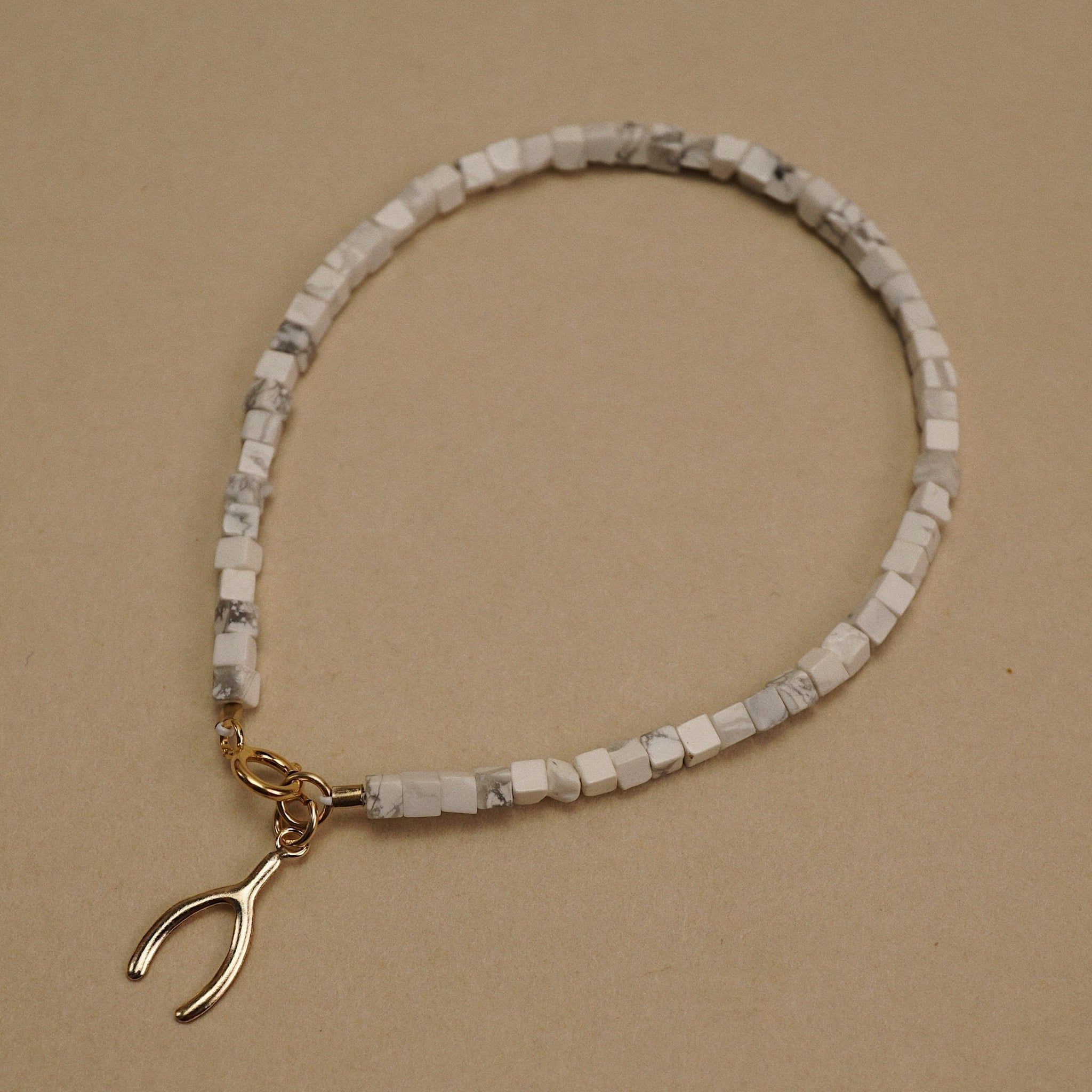  WISHBONE - HOWLITE BRACELET 
