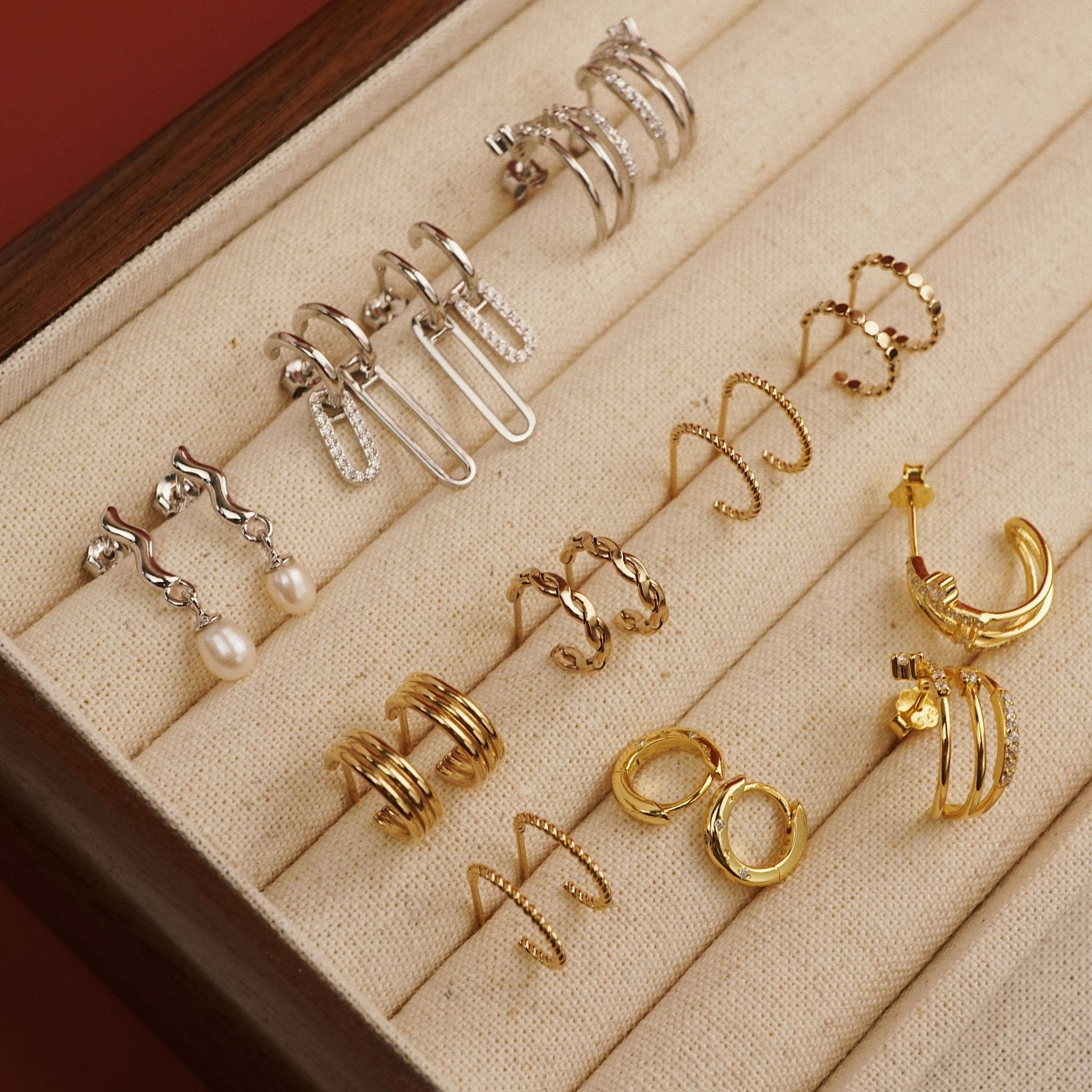  ROPE OPEN HOOP EARRINGS 