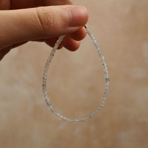 AQUAMARINE STONE BRACELET