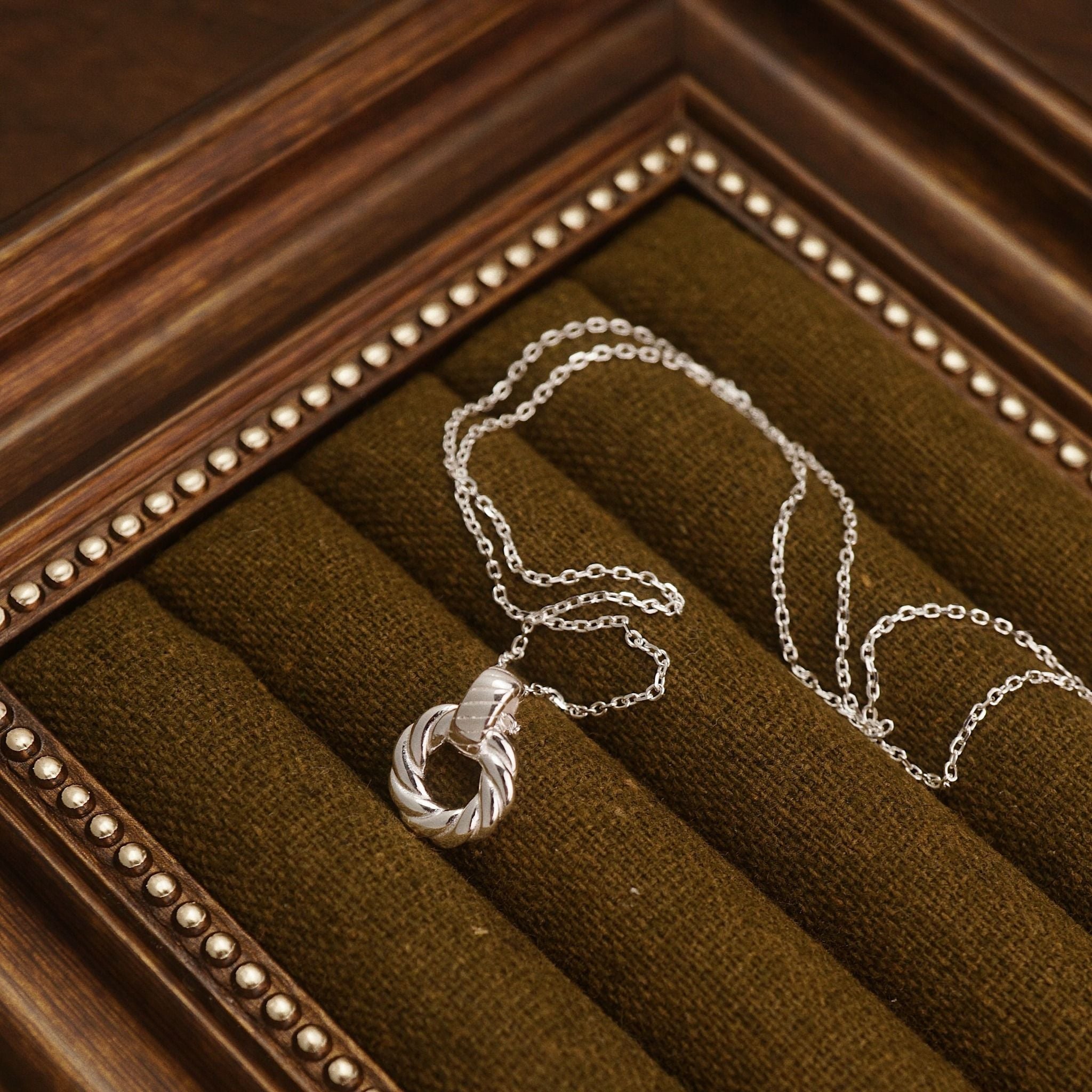  BAKED CIRCLE NECKLACE (S) 