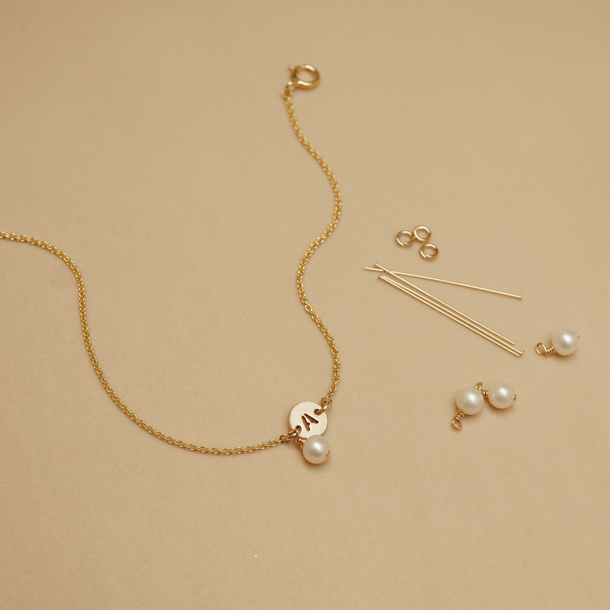  ROUND LETTER LINK - PEARL BRACELET 
