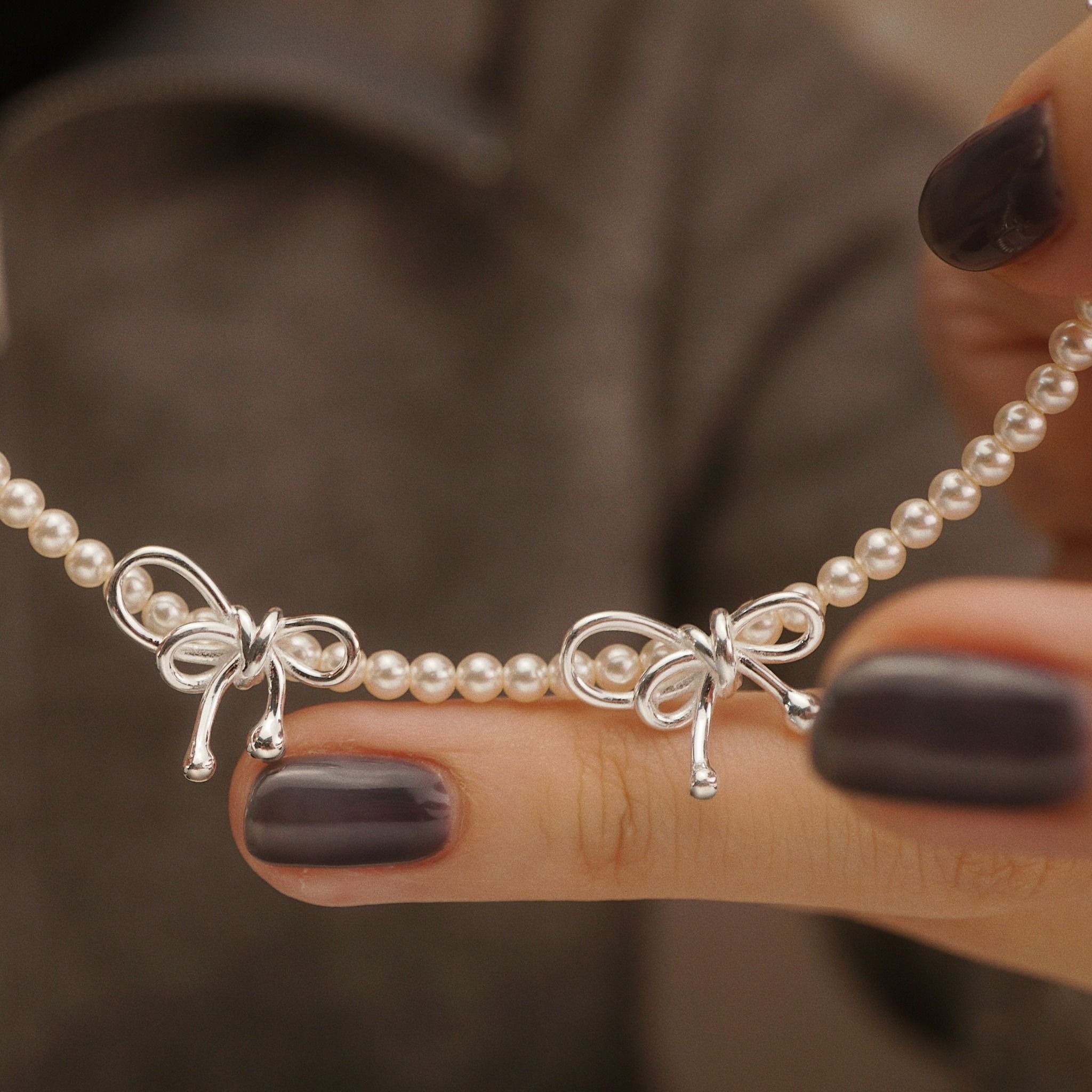  TRIPLE BOW ROUND PEARL BRACELET (S) 